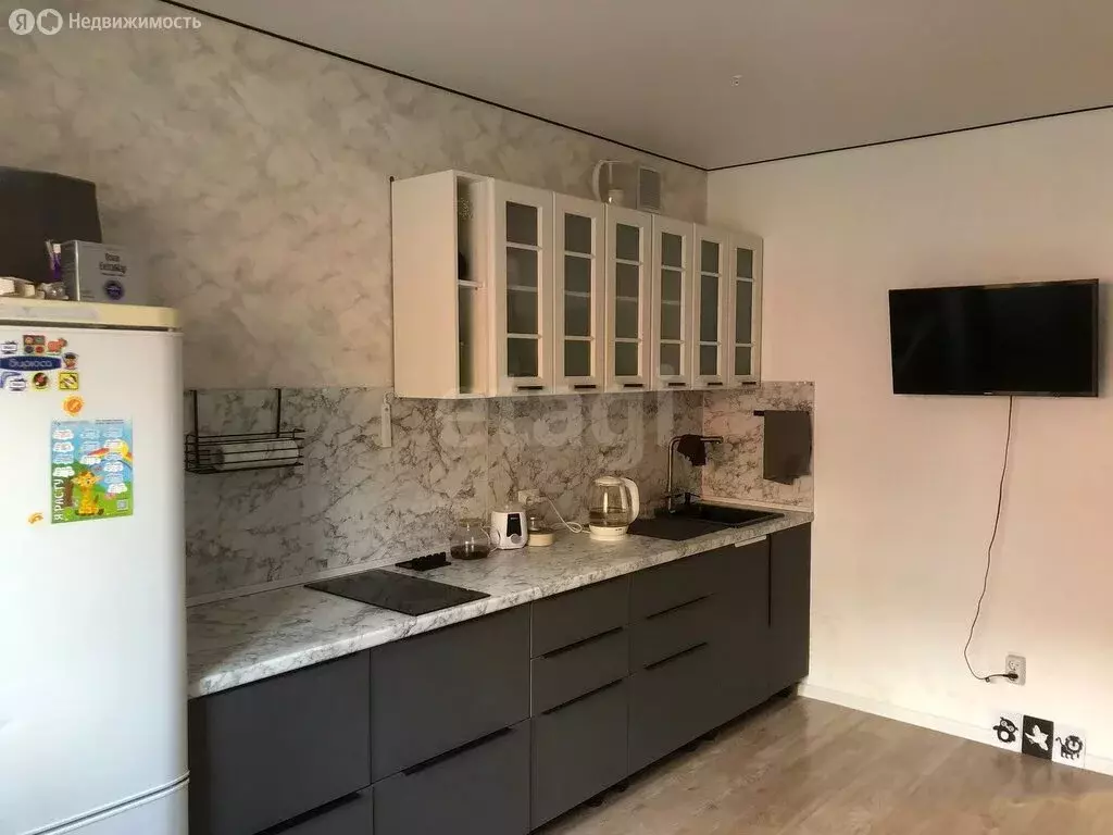 2-комнатная квартира: Сыктывкар, улица Панева, 1 (63.7 м) - Фото 0