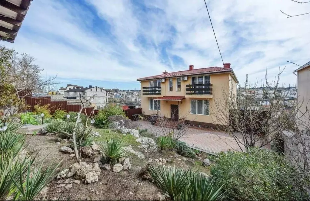 Дом в Севастополь ул. Волнистая, 4А (291 м) - Фото 1