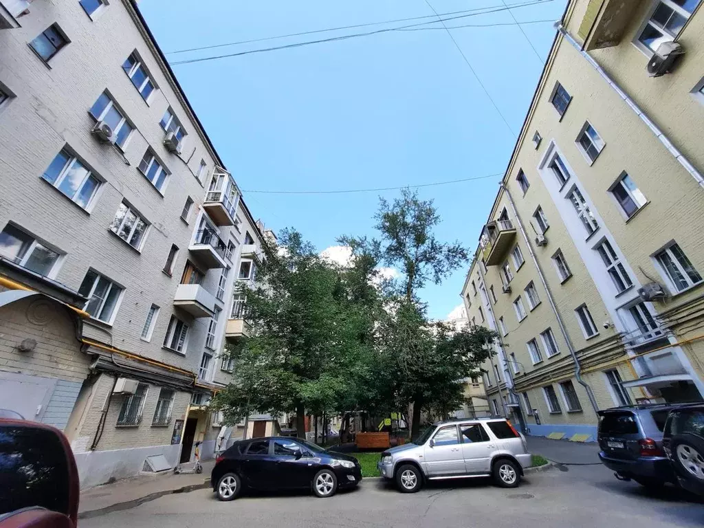 Продается комната в 4-комнатной квартире - Фото 1