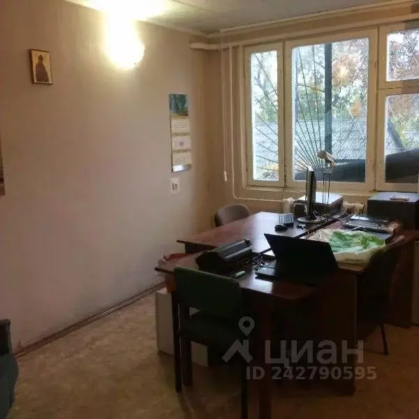 Офис в Севастополь ул. Карантинная, 23А (15 м) - Фото 1