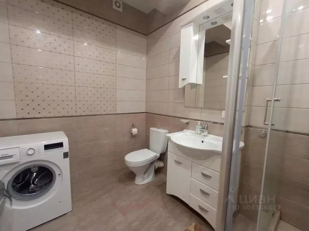 2-к кв. Краснодарский край, Сочи Светлана мкр, ул. Гагринская, 3/8 ... - Фото 0