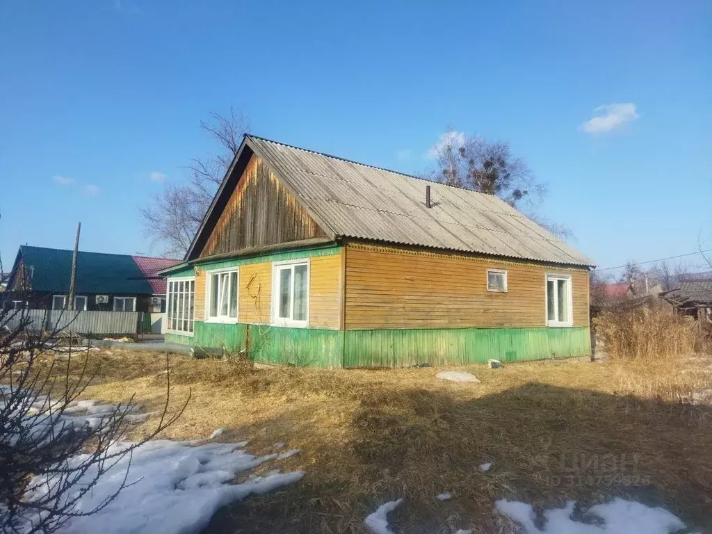 Дом в Приморский край, с. Чугуевка ул. Чкалова, 24 (65 м) - Фото 1