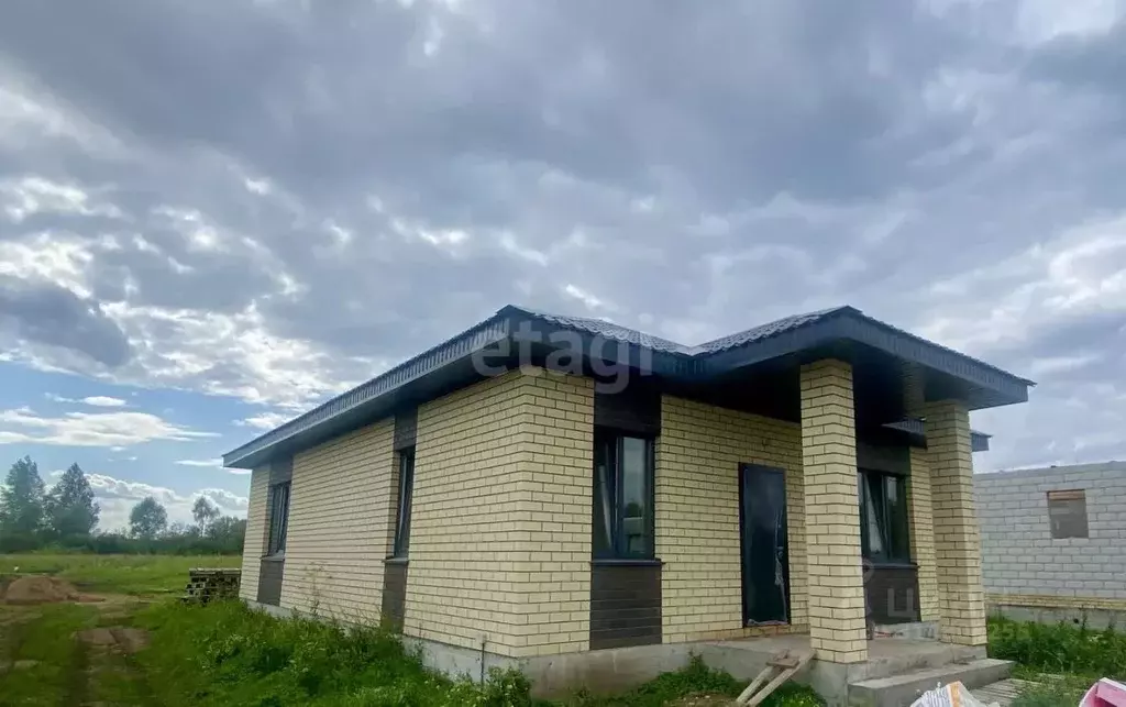 Дом в Башкортостан, Уфа городской округ, д. Самохваловка  (95 м) - Фото 1