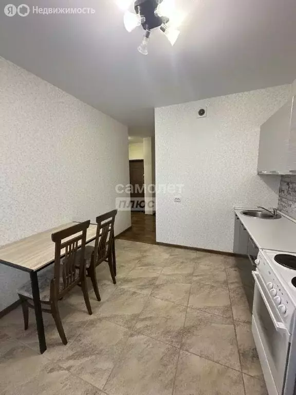 1-комнатная квартира: Омск, улица Крупской, 13/3 (39.5 м) - Фото 2