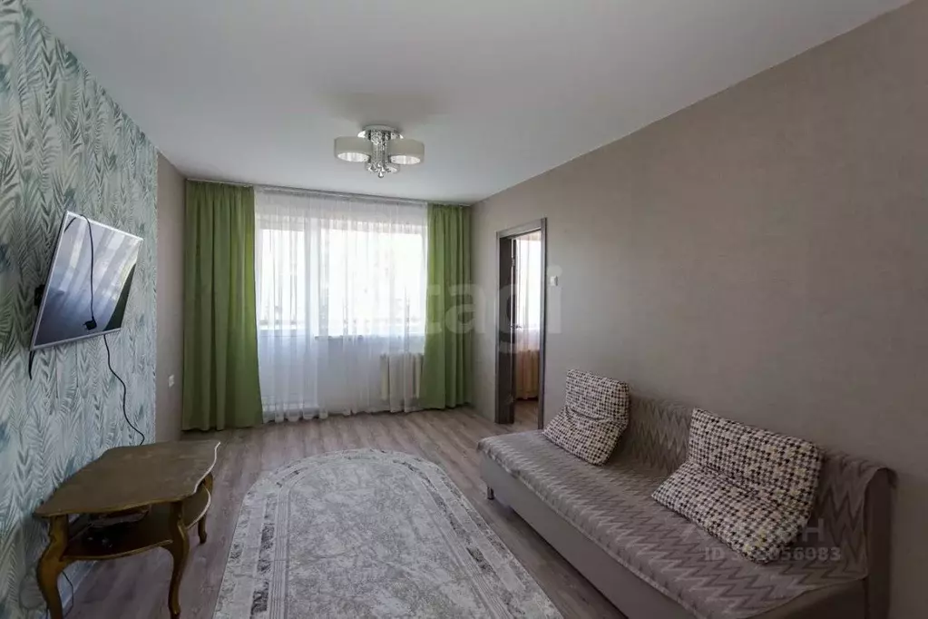 2-к кв. Кемеровская область, Новокузнецк просп. Дружбы, 52 (44.1 м) - Фото 1