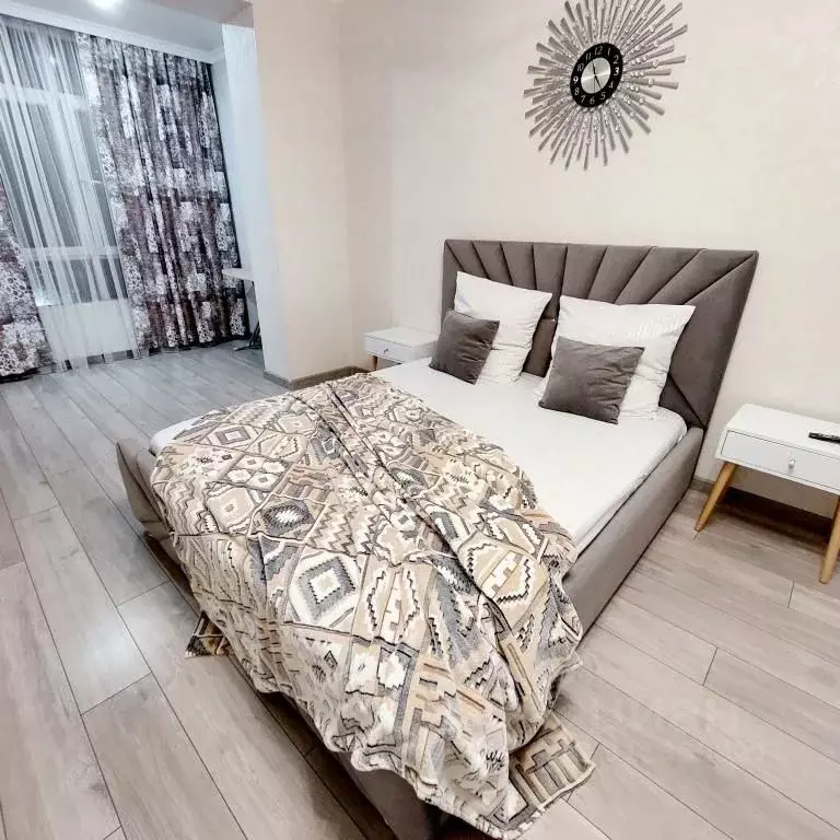 2-к кв. Северная Осетия, Владикавказ ул. Астана Кесаева, 39 (80.0 м) - Фото 0