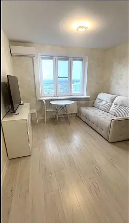 1-к. квартира, 40 м, 22/26 эт. - Фото 1