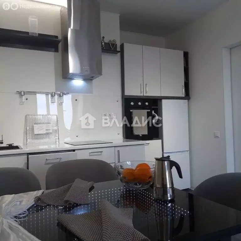 2-комнатная квартира: Наро-Фоминск, площадь Свободы, 2 (43 м) - Фото 0