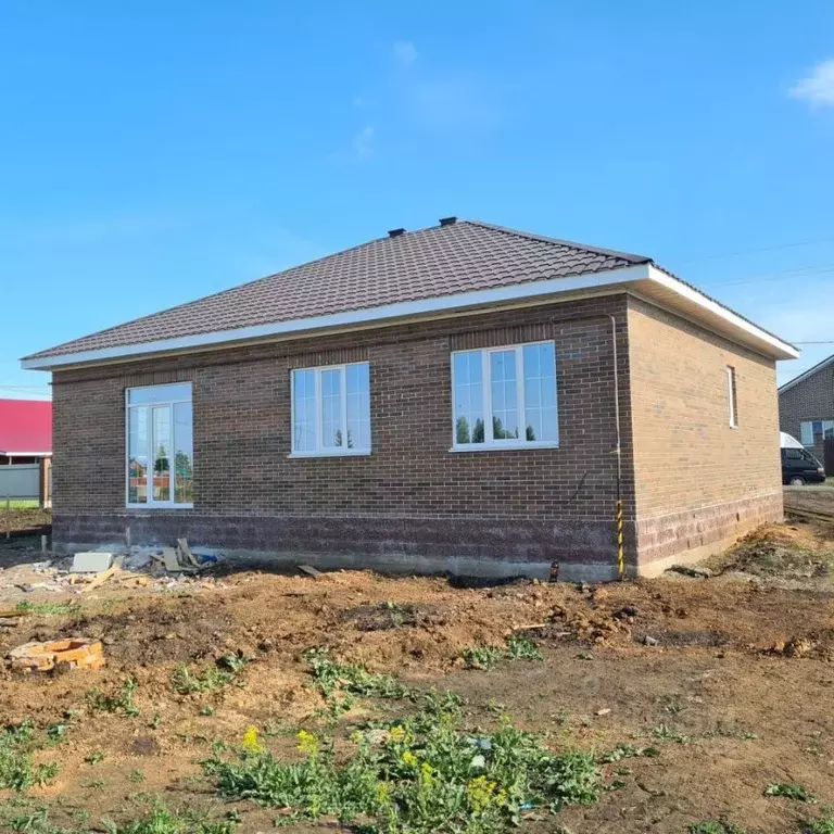 Дом в Башкортостан, Уфимский район, Дмитриевский сельсовет, д. ... - Фото 2