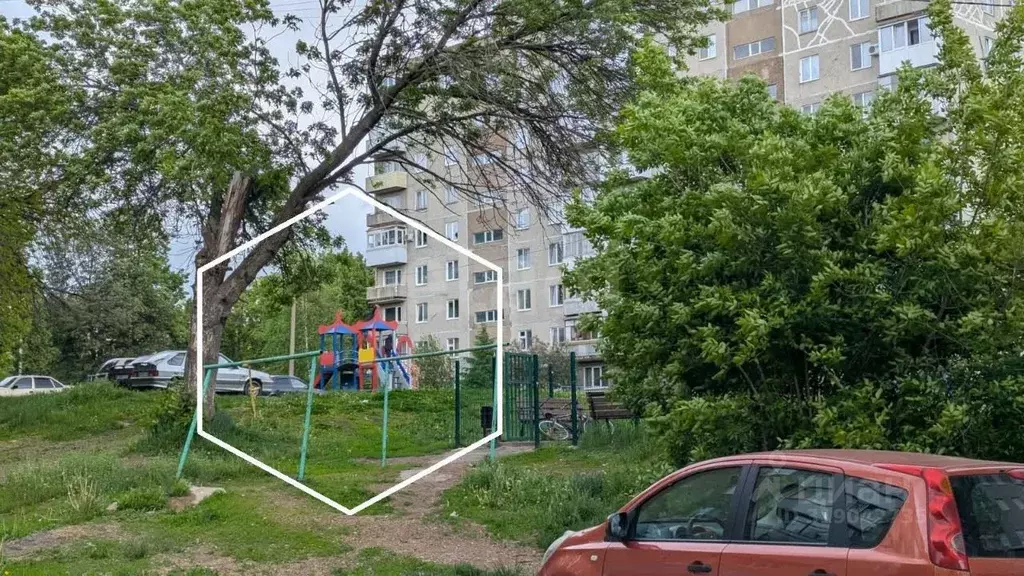 2-к кв. Башкортостан, Уфа Интернациональная ул., 153 (45.0 м) - Фото 1