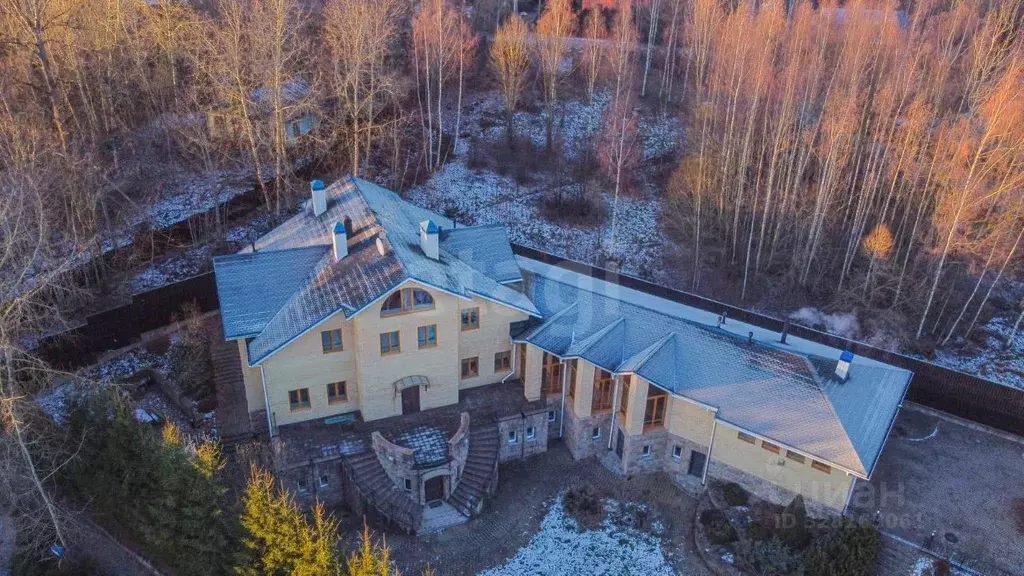 Дом в Ленинградская область, Всеволожский район, д. Юкки ул. Радищева, ... - Фото 1