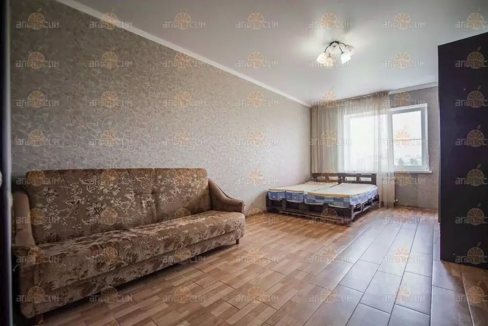 2-к кв. Ставропольский край, Ставрополь ул. Ленина, 65 (68.6 м) - Фото 1