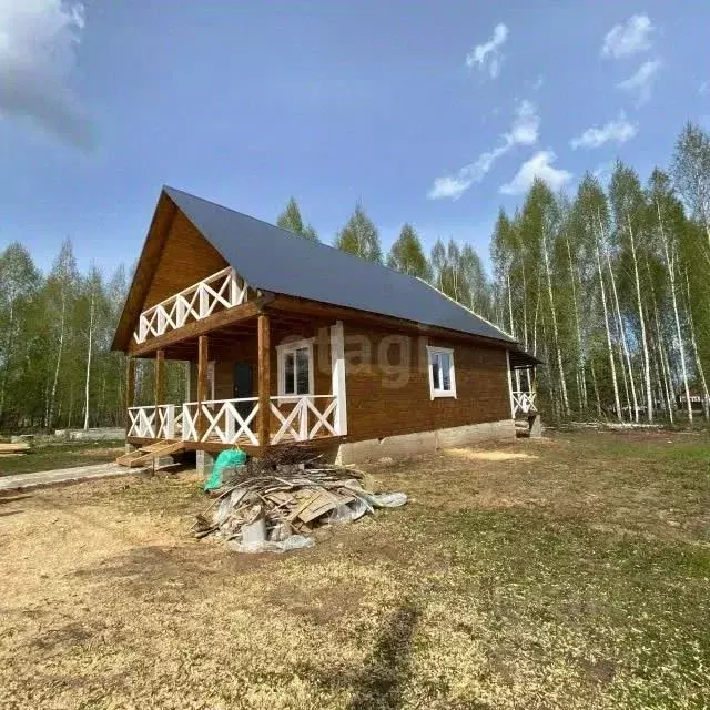 Дом в Башкортостан, Иглинский сельсовет, с. Иглино ул. Генерала ... - Фото 1