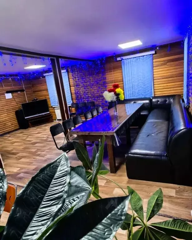 Дом в Красноярский край, Красноярск ул. Маерчака, 109Г/4 (180 м) - Фото 1