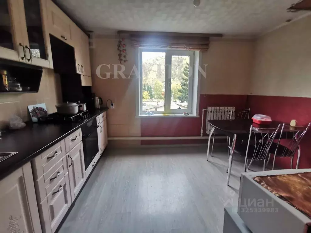 Дом в Алтай, Горно-Алтайск ул. Некорякова (75 м) - Фото 2