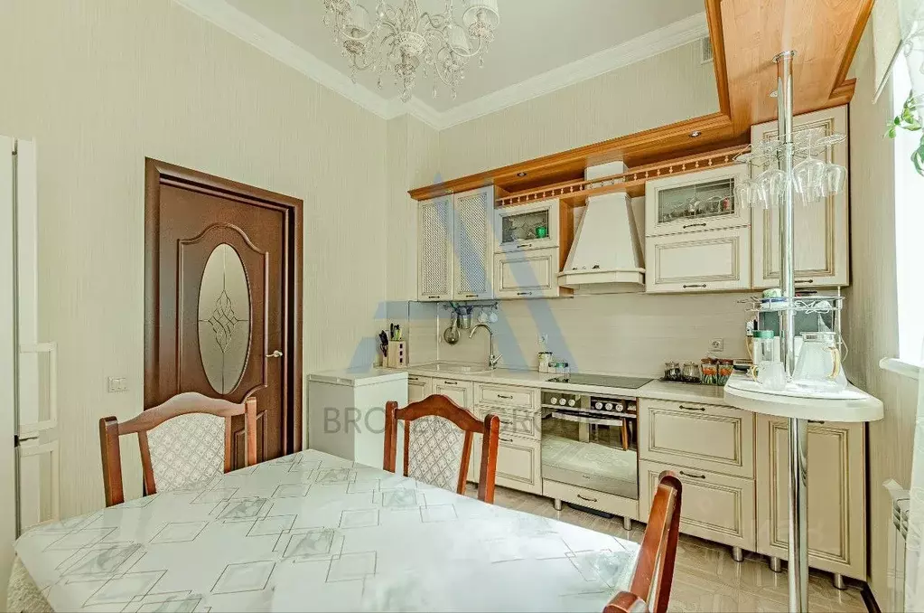 2-к кв. Татарстан, Казань просп. Ямашева, 103а (66.1 м) - Фото 1