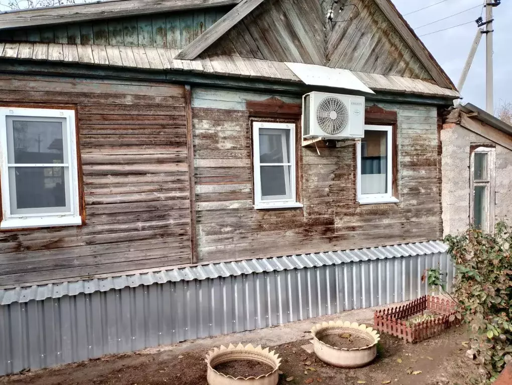Дом в Астраханская область, Астрахань пер. Войкова, 2А (62 м) - Фото 0