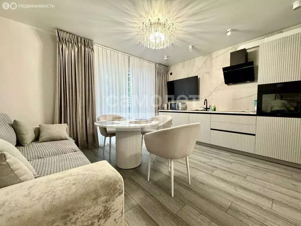 2-комнатная квартира: село Первомайский, улица Оружейников, 1/6 (55 м) - Фото 1