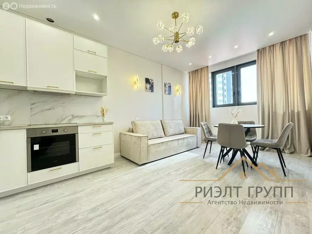 2-комнатная квартира: Казань, Танковая улица, 2 (51 м) - Фото 0