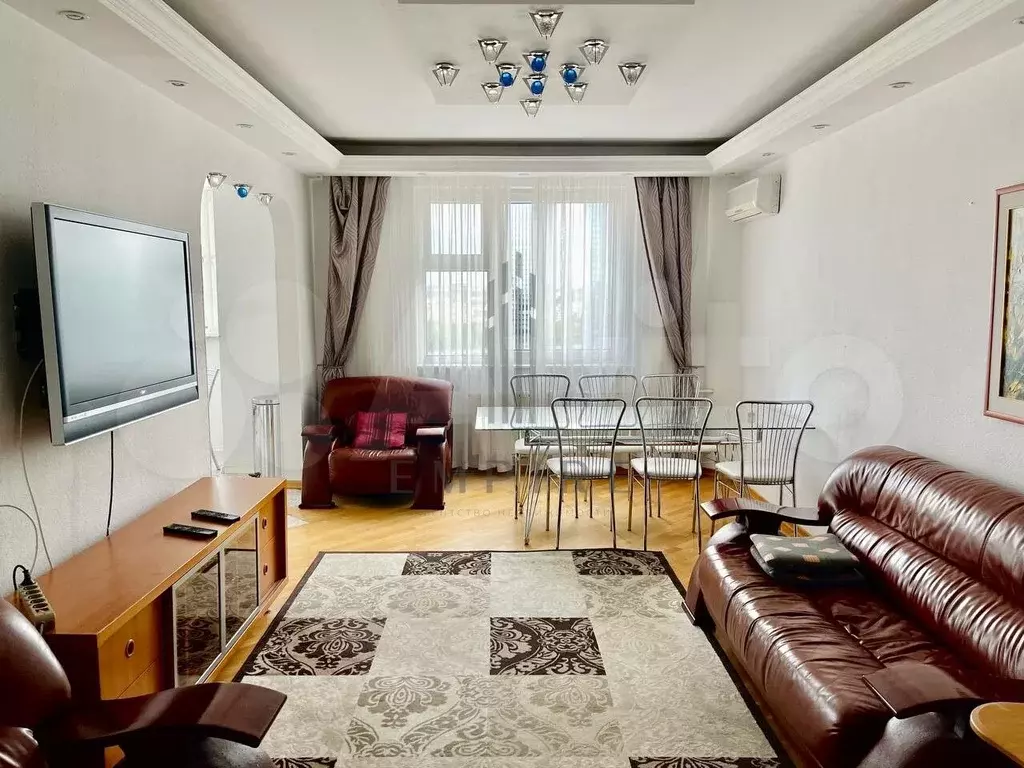 4-к. квартира, 150 м, 20/22 эт. - Фото 1