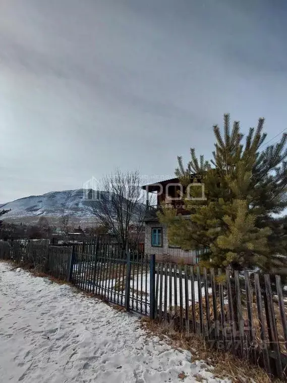 Дом в Хакасия, Черногорск ул. Мира (40 м) - Фото 1