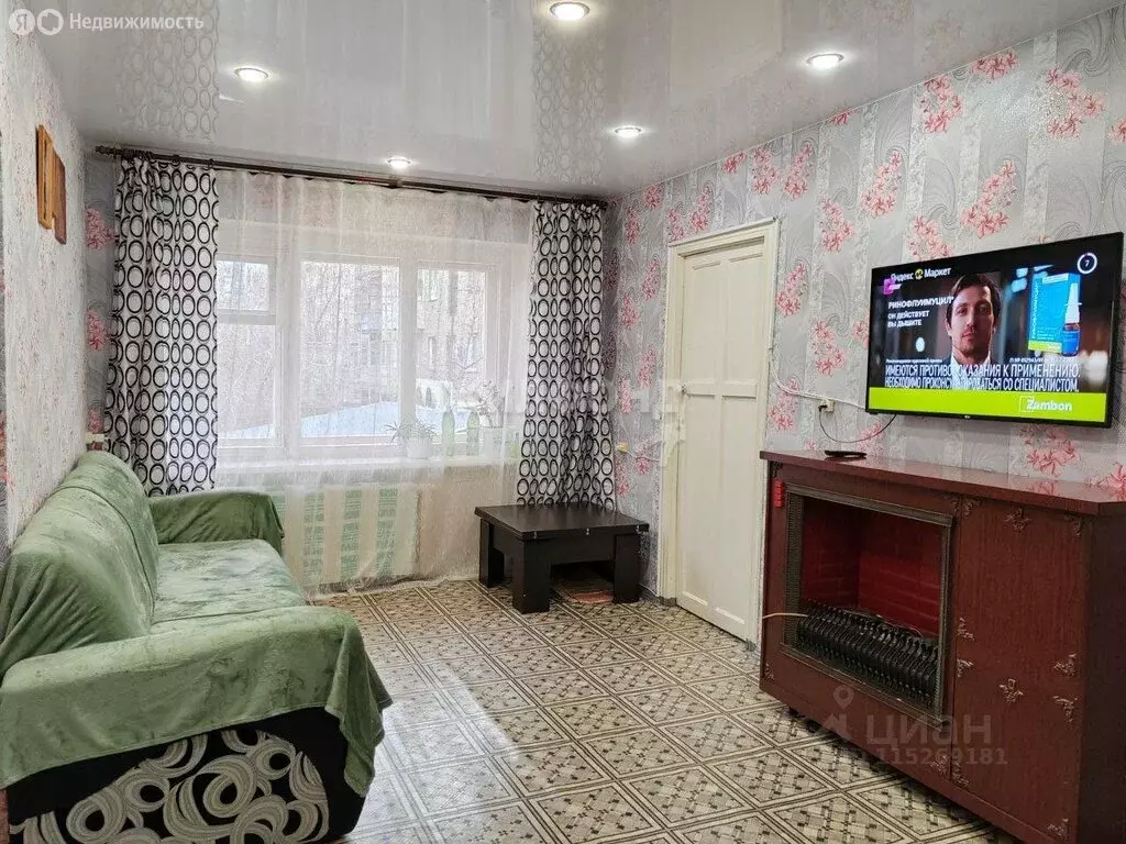 3-комнатная квартира: Новосибирск, Барьерная улица, 14 (55.5 м) - Фото 1