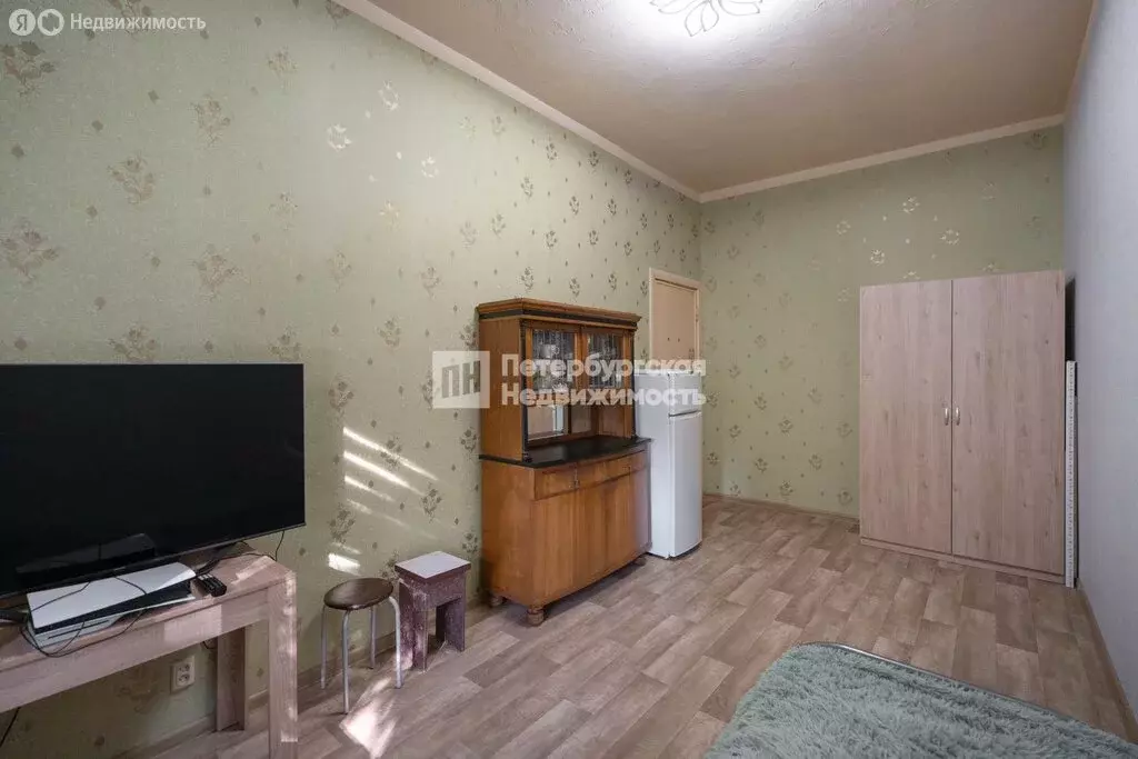 1к в 4-комнатной квартире (17.7 м) - Фото 1