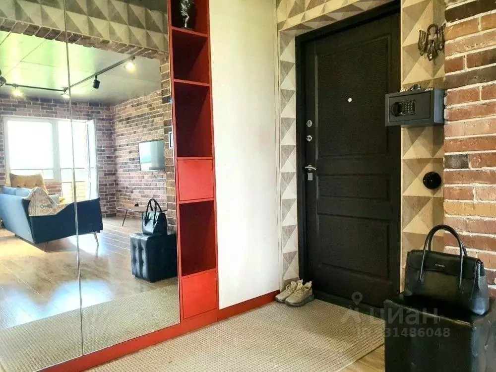 3-к кв. Иркутская область, Иркутск Байкальская ул., 313 (98.7 м) - Фото 1