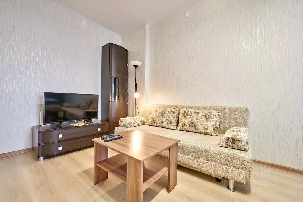 1-к кв. Пермский край, Пермь ул. Революции, 48Б (46.0 м) - Фото 2