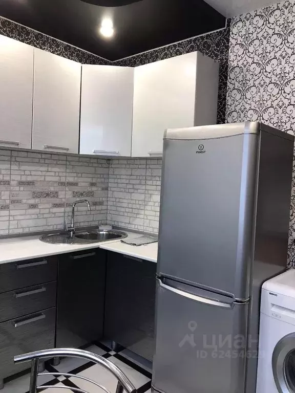 1-к кв. Саратовская область, Балаково Трнавская ул., 26/5 (38.0 м) - Фото 0