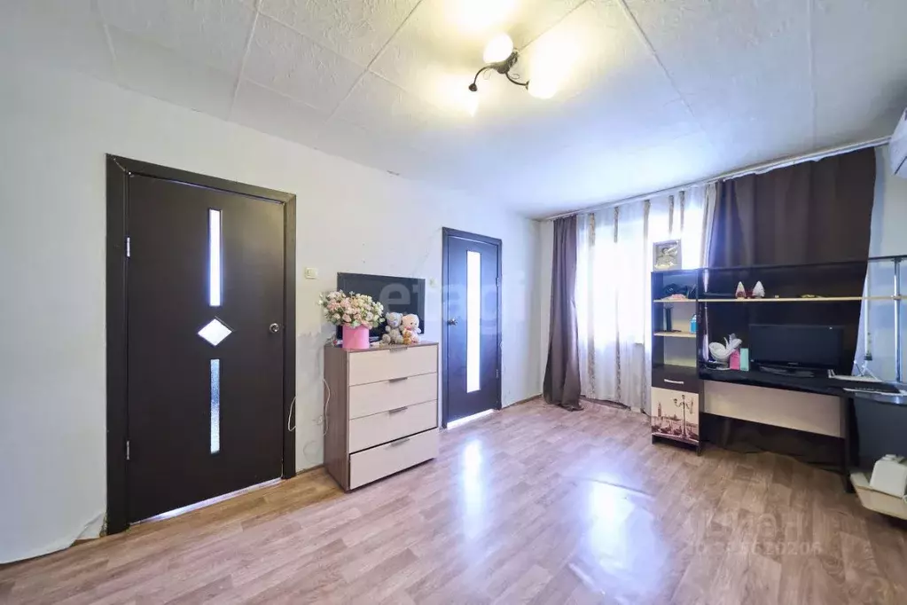 3-к кв. Хабаровский край, Хабаровск 1-й мкр, ул. Калараша, 26 (46.7 м) - Фото 0