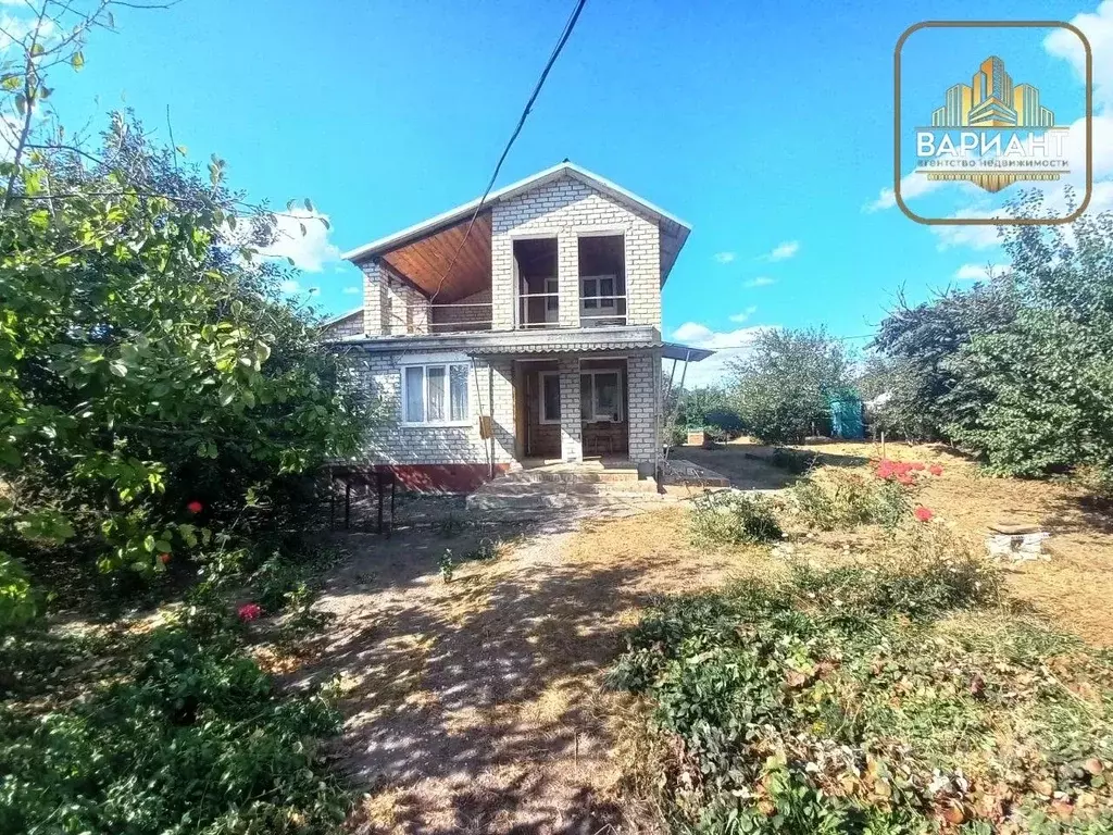 Дом в Саратовская область, Балашовский район, Большемеликское ... - Фото 1