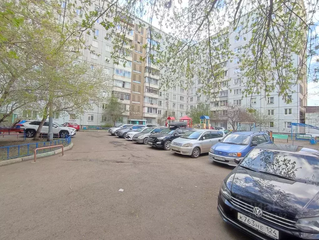 2-к кв. Красноярский край, Красноярск ул. 60 лет Октября, 59а (54.0 м) - Фото 1