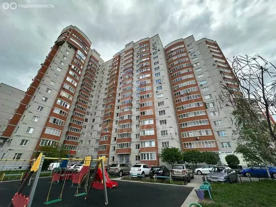 2-комнатная квартира: Воронеж, улица Владимира Невского, 32 (59 м) - Фото 0
