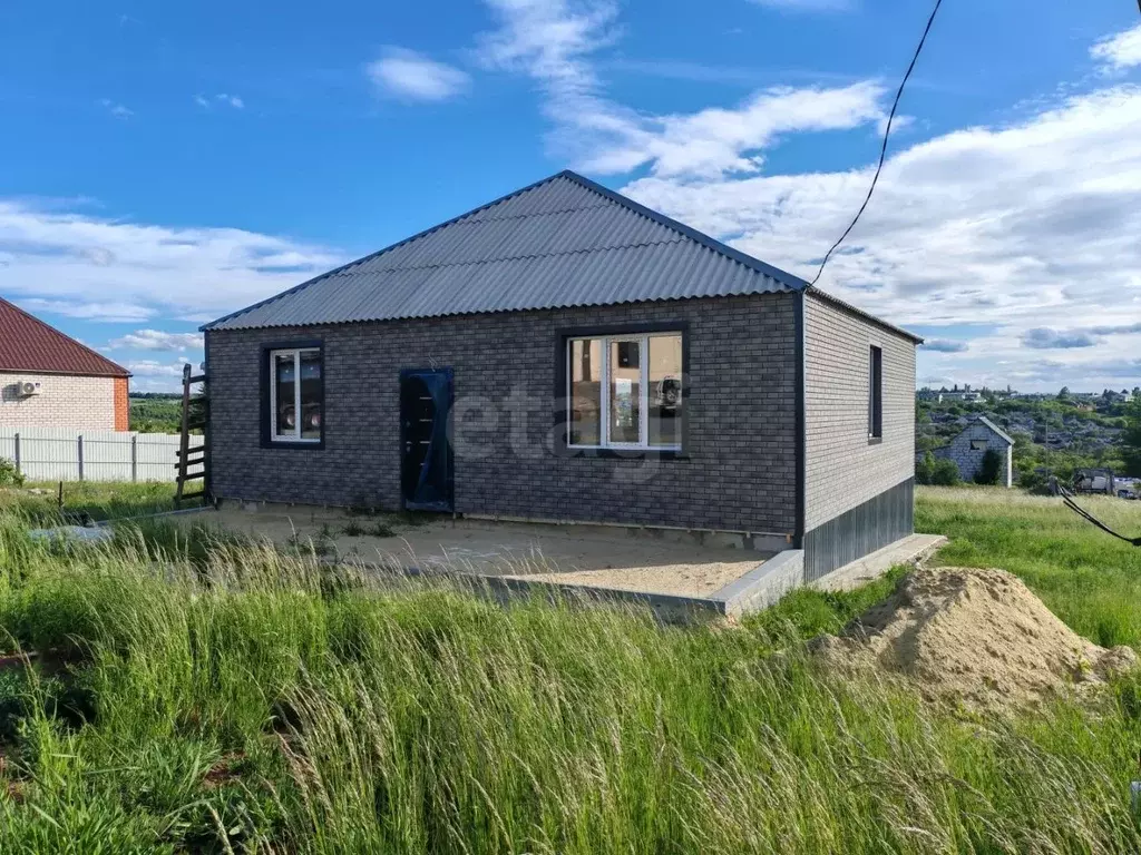 Дом в Белгородская область, Вейделевка рп ул. Есенина, 19 (76 м) - Фото 1