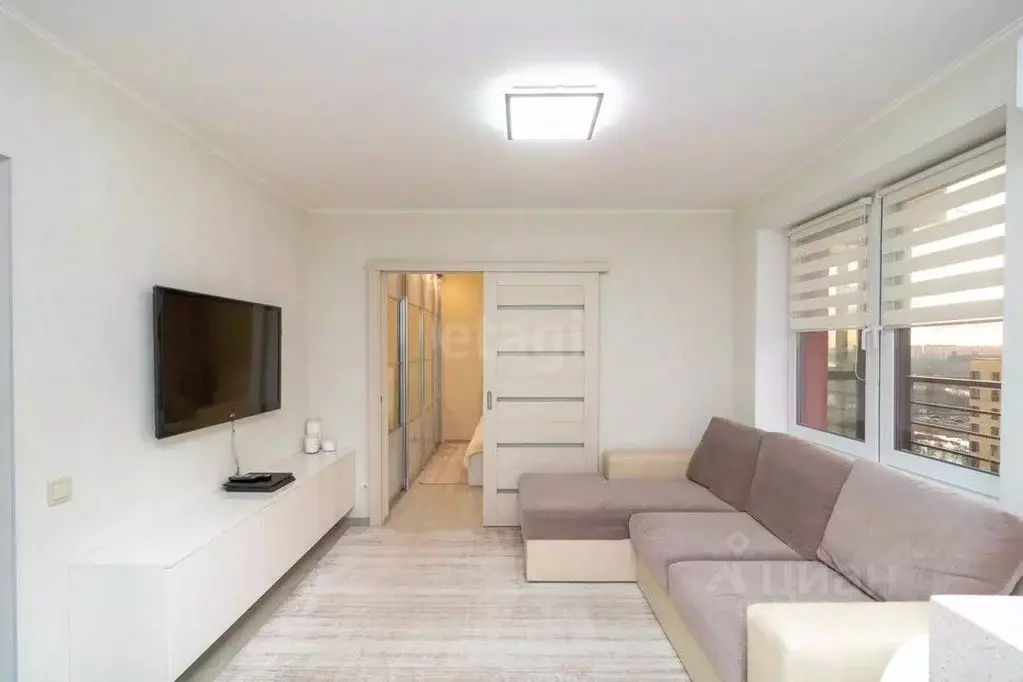 2-к кв. Тюменская область, Тюмень проезд Тихий, 4 (58.0 м) - Фото 1