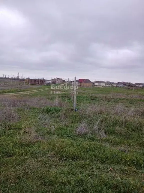 Участок в Крым, Кировский район, с. Владиславовка ул. Ленина, 39А ... - Фото 2