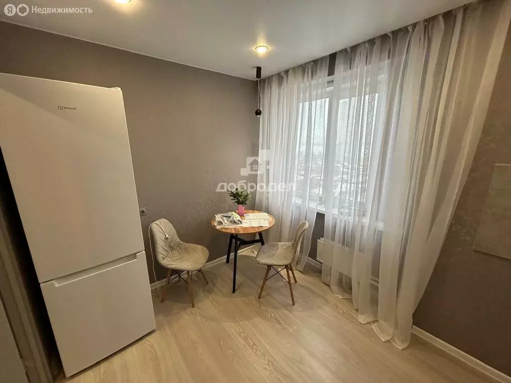 1-комнатная квартира: Екатеринбург, улица Крауля, 84 (35.4 м) - Фото 2