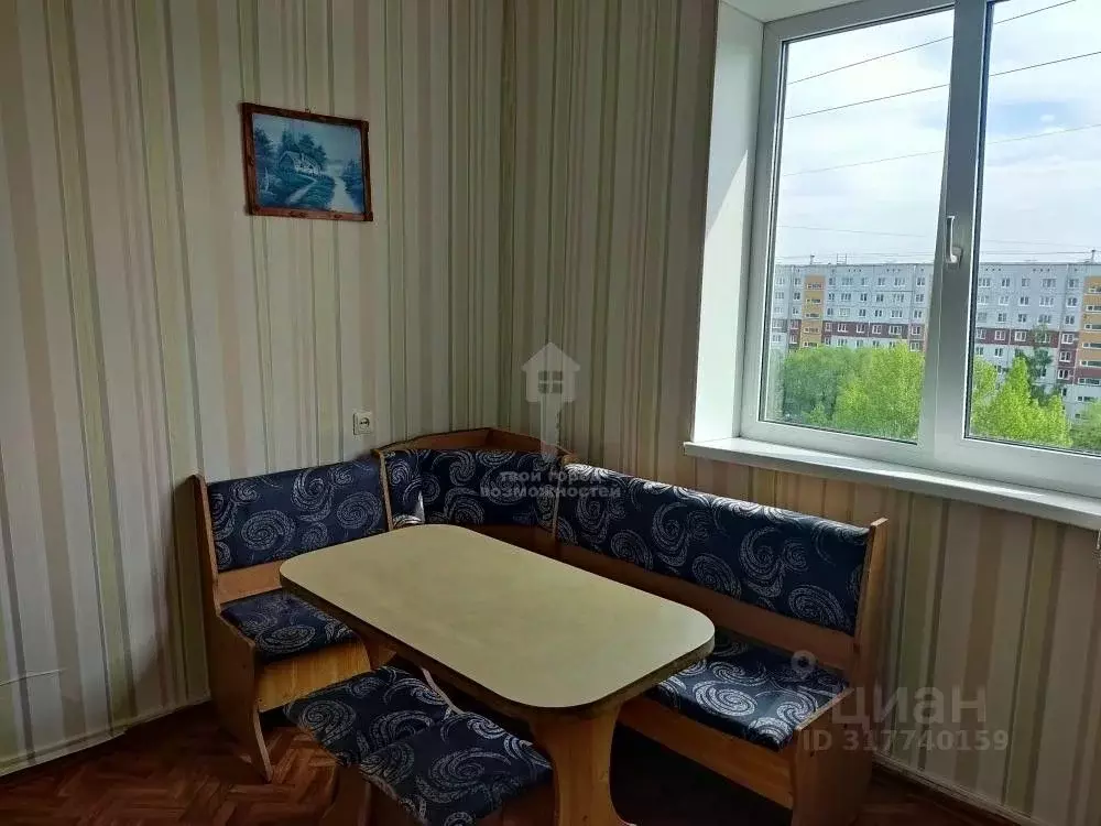 1-к кв. Омская область, Омск Московка-2 мкр, ул. Ярослава Гашека, 6 ... - Фото 0