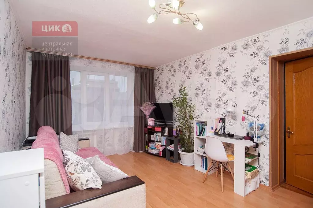 2-к. квартира, 40,4 м, 9/9 эт. - Фото 0