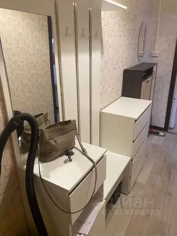 2-к кв. Вологодская область, Устюжна Зеленый пер., 2 (42.0 м) - Фото 0