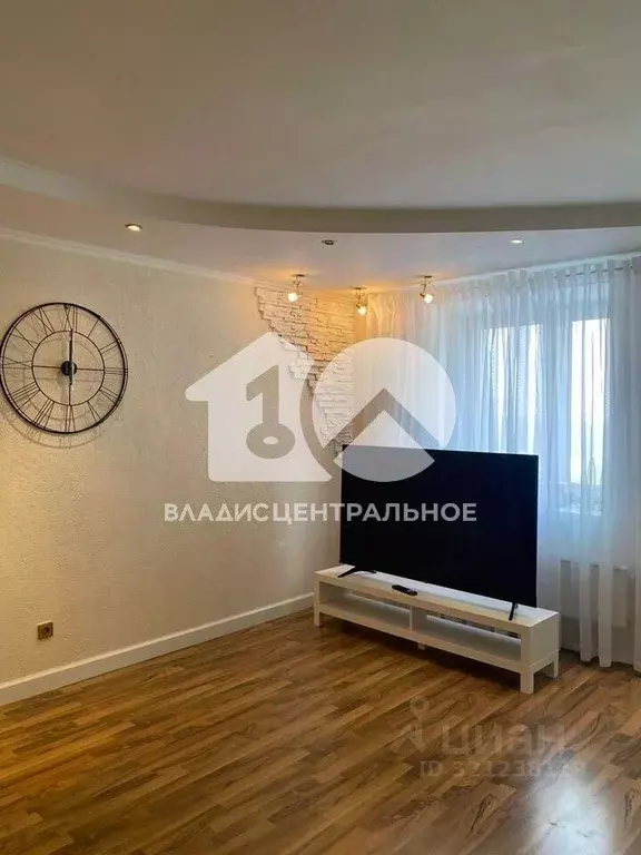 2-к кв. Новосибирская область, Новосибирск ул. Вокзальная магистраль, ... - Фото 0