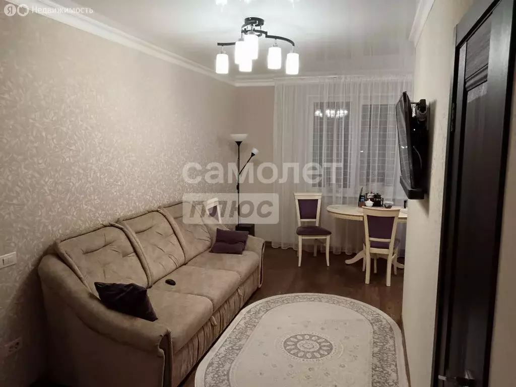 2-комнатная квартира: Миасс, улица 8 Марта, 147 (65 м) - Фото 1