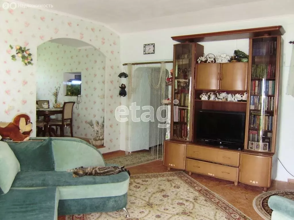 4-комнатная квартира: Алупка, Виноградный спуск, 6/1 (72 м) - Фото 1