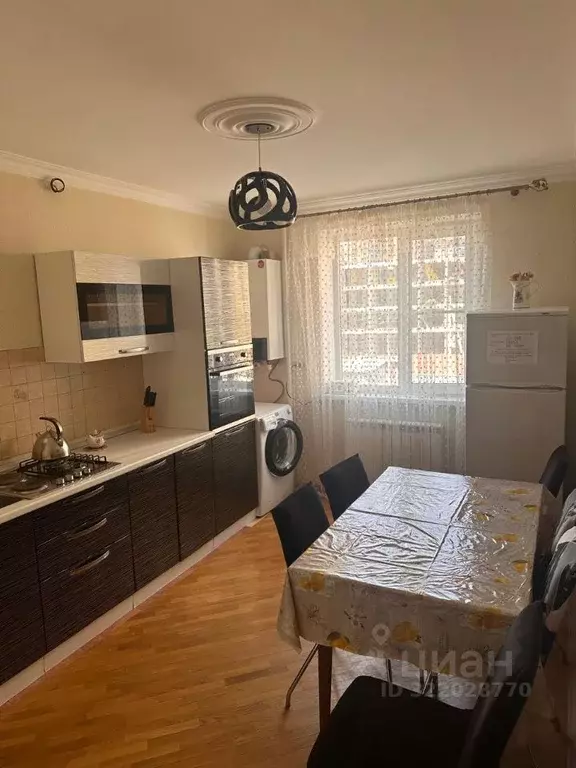 2-к кв. Дагестан, Каспийск ул. Каспийская (68.0 м) - Фото 1