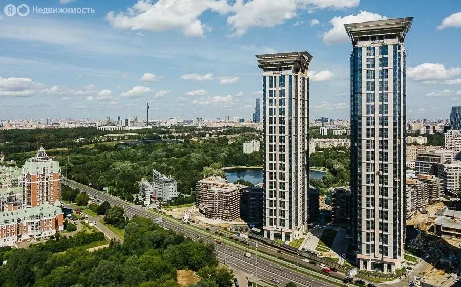 3-комнатная квартира: Москва, Минская улица, 2 (94 м) - Фото 0