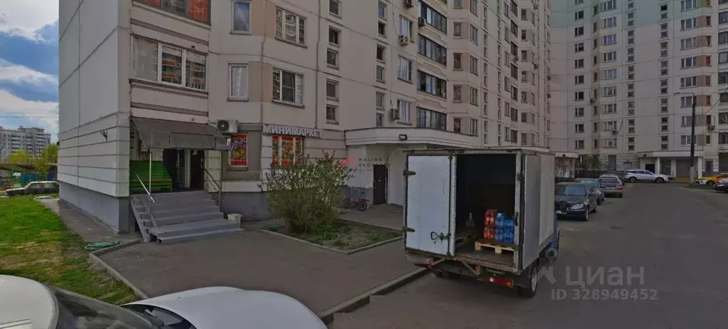 Торговая площадь в Москва ул. Маршала Савицкого, 28к1 (180 м) - Фото 1