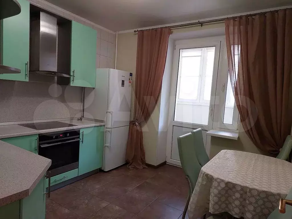 2-к. квартира, 65 м, 6/16 эт. - Фото 0