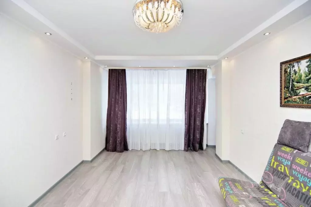 3-к кв. Ханты-Мансийский АО, Сургут ул. Дзержинского, 16В (75.0 м) - Фото 2