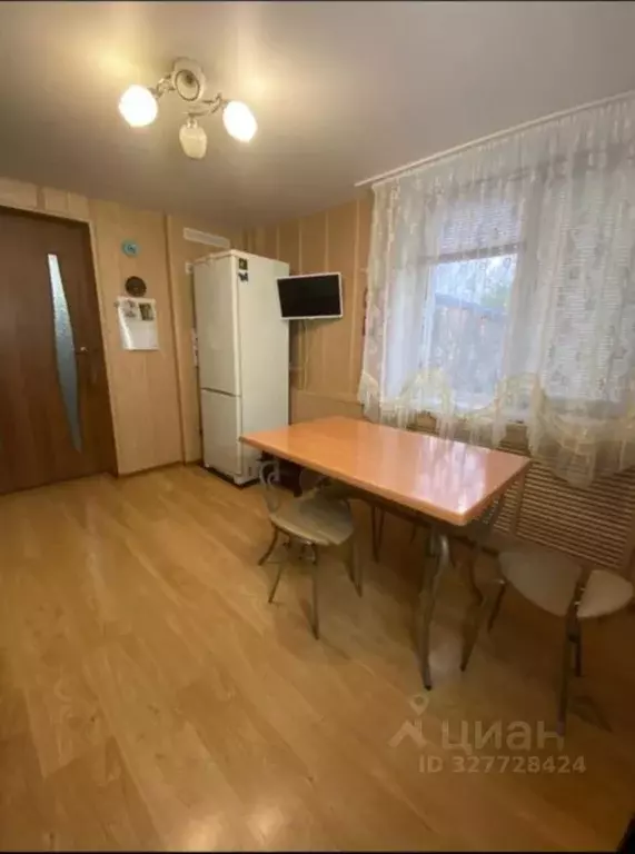 Дом в Волгоградская область, Средняя Ахтуба рп ул. Лылова (168 м) - Фото 1